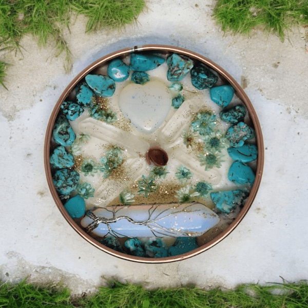 Tranquil Aura Candle with Opal & Turquoise - Intention: Serenity & Inner Harmony