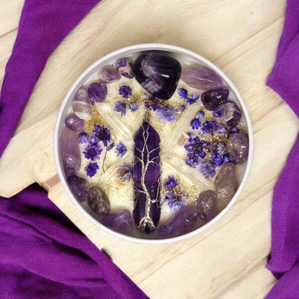 Crystal Intuition Candle with Amethyst & Clear Quartz - Intuition